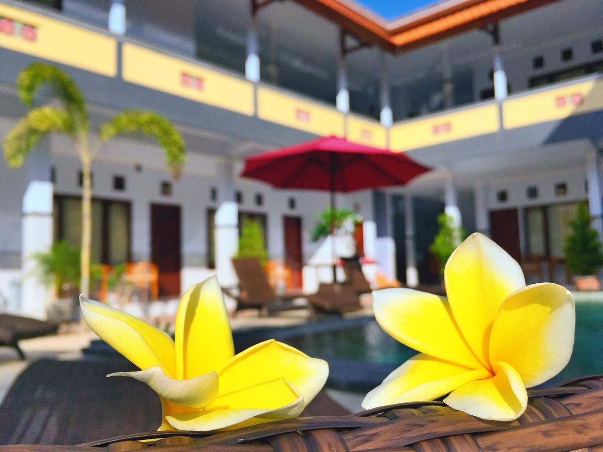 Serangan Inn Mimba Padangbai  Buitenkant foto