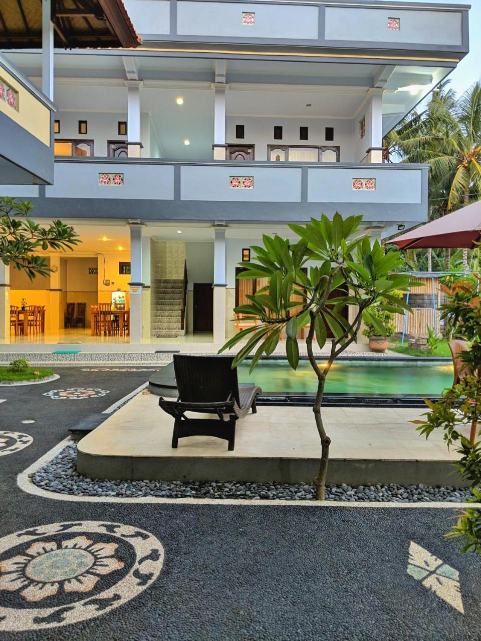 Serangan Inn Mimba Padangbai  Buitenkant foto