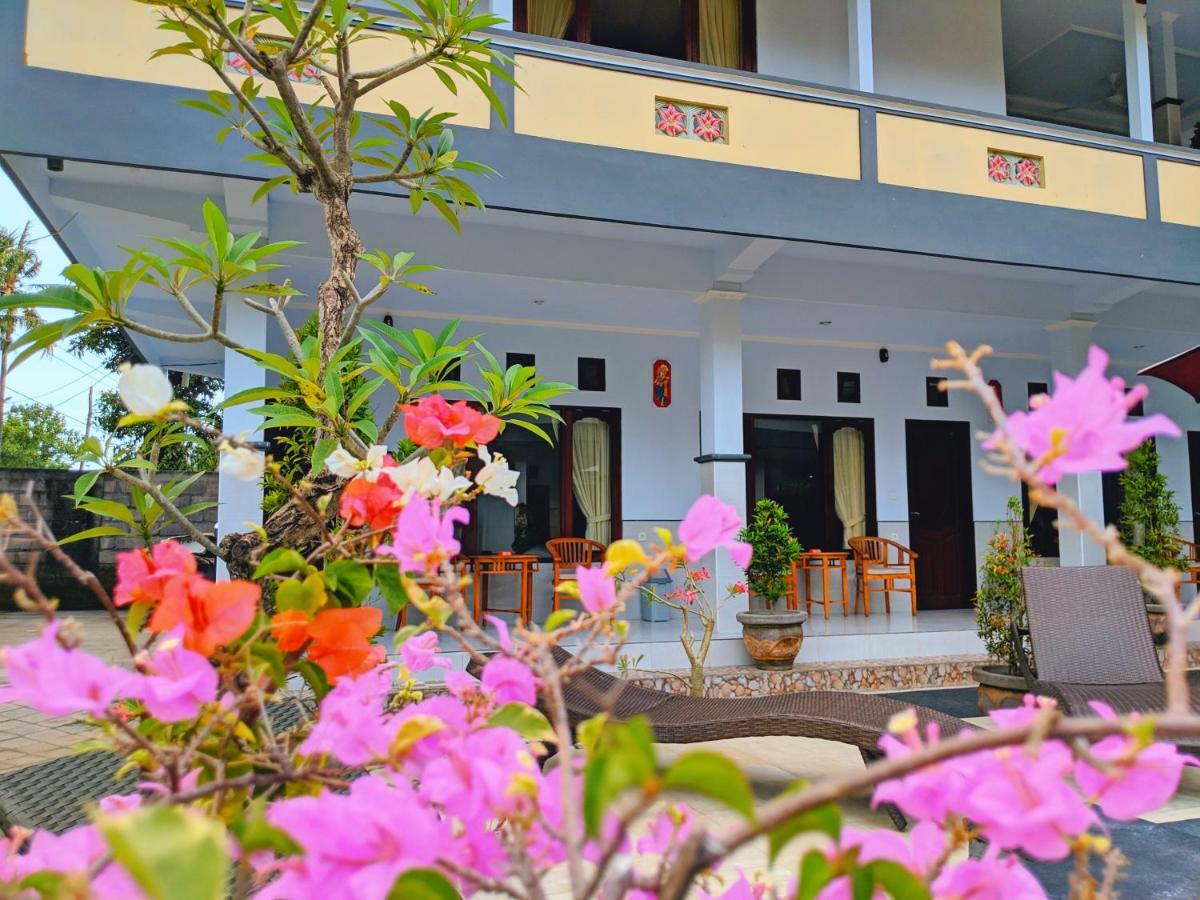 Serangan Inn Mimba Padangbai  Buitenkant foto