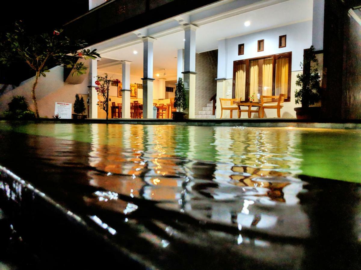 Serangan Inn Mimba Padangbai  Buitenkant foto